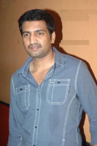 Santhanam Death Fact Check, Birthday & Age | Dead or Kicking