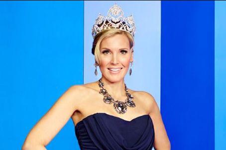 Shelley Carbone Death Fact Check, Birthday & Age | Dead or Kicking