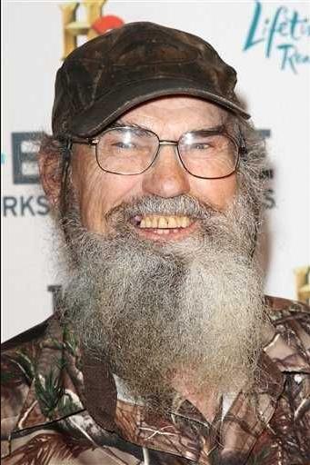 Si Robertson Death Fact Check, Birthday & Age | Dead or Kicking