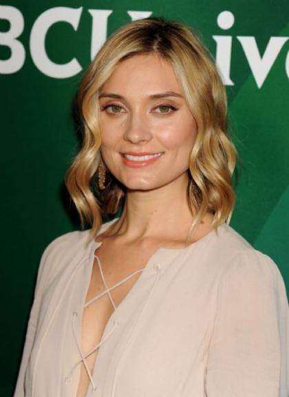 Next photo of Spencer Grammer