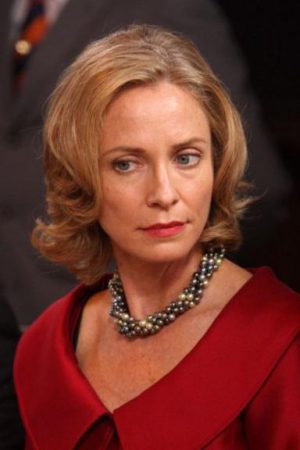 Susanna Thompson star trek