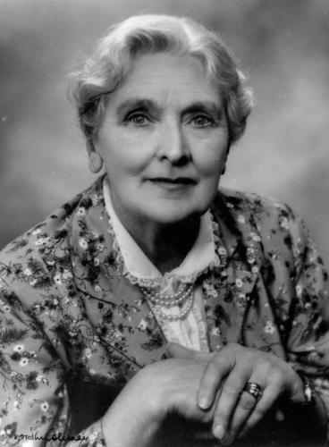 Sybil Thorndike Death Fact Check Birthday Date of Death