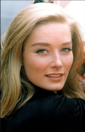 Tania Mallet