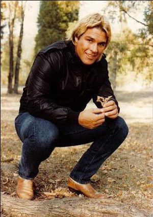 Terry Taylor Death Fact Check, Birthday & Age | Dead or Kicking