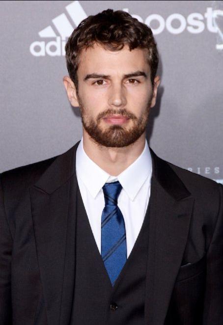 Theo James Death Fact Check, Birthday & Age | Dead or Kicking