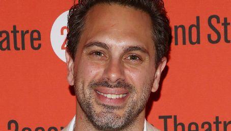Thomas Sadoski Death Fact Check, Birthday & Age | Dead or Kicking