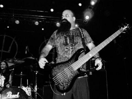 Tony Campos Death Fact Check, Birthday & Age | Dead or Kicking