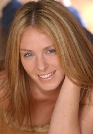 Tracey Abbott Death Fact Check, Birthday & Age | Dead or Kicking