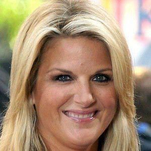 Trisha Yearwood Death Fact Check, Birthday & Age | Dead or Kicking