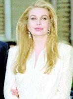 Veronica Lario Death Fact Check, Birthday & Age | Dead or Kicking