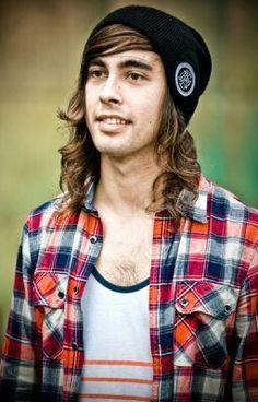 Vic Fuentes Death Fact Check, Birthday & Age | Dead or Kicking