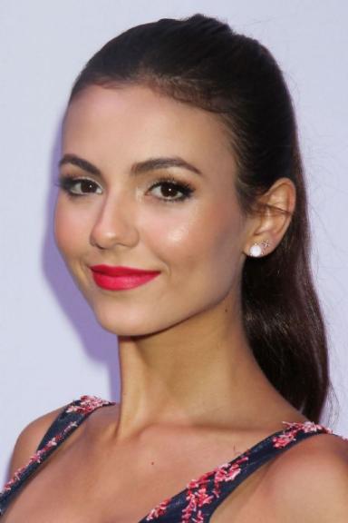 Victoria Justice Death Fact Check Birthday And Age Dead Or Kicking