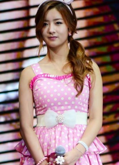Yoon Bomi