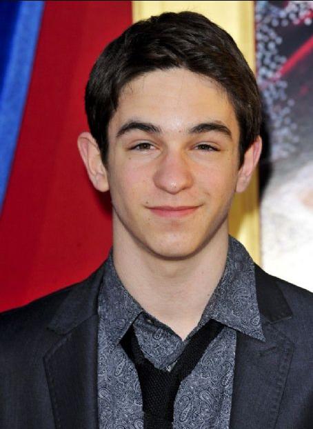 Zachary Gordon Death Fact Check, Birthday & Age | Dead or Kicking