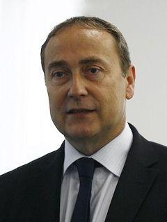 Zoltán Kovács